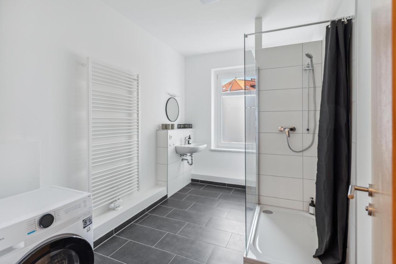 Salihomes/Max Apartment/5Pax/Modern Eingerichtet/Voll Ausgestattet Kueche Markranstädt Εξωτερικό φωτογραφία